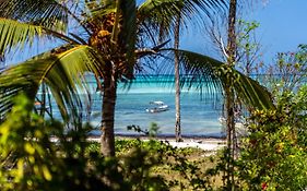Shanuo Beach Bungalows